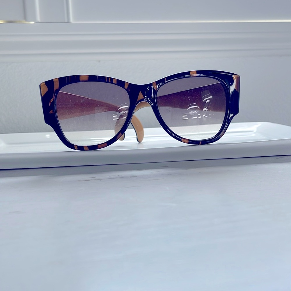 Christian LaCroix Sunglasses
Rate! Vintage